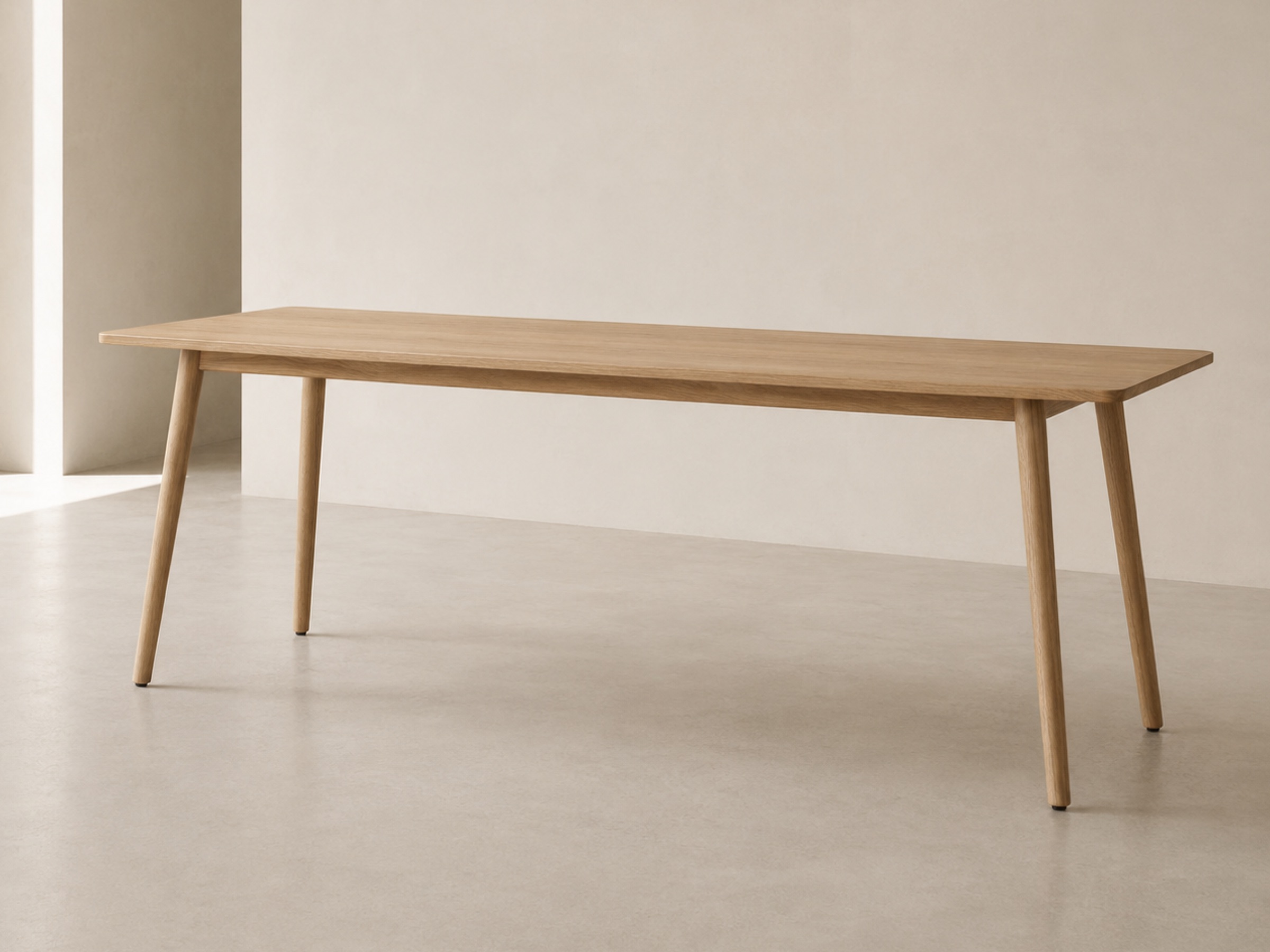OAK DINING TABLE 1